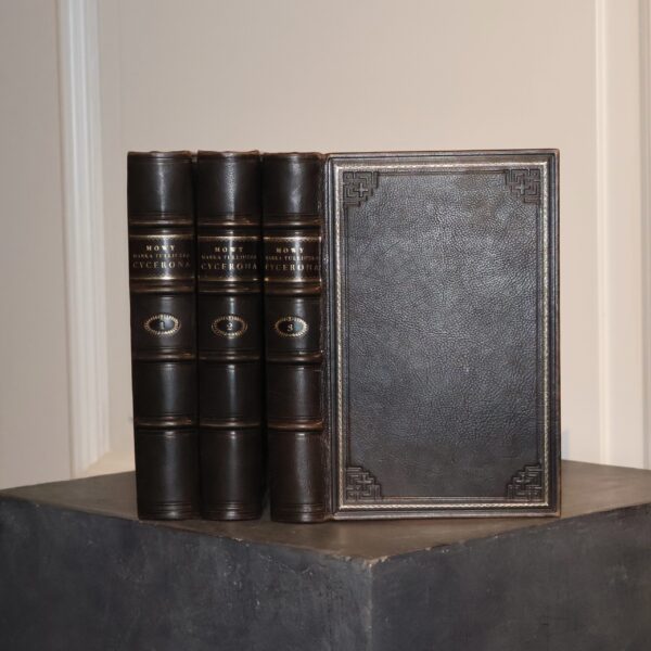 CYCERON MAREK TULLIUSZ, MOWY MARKA TULLIUSZA CYCERONA. T. I–III [1871]. Skórzana oprawa bibliofilska, wykonana ręcznie w introligatorni Antykwariatu Polskiego.