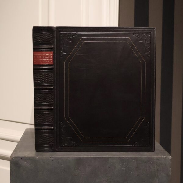 LAUBER ROSELLA, PINAKOTEKA BRERA W MEDIOLANIE : ARCYDZIEŁA MALARSTWA [2014]. Skórzana oprawa bibliofilska wykonana ręcznie w introligatorni Antykwariatu Polskigo.