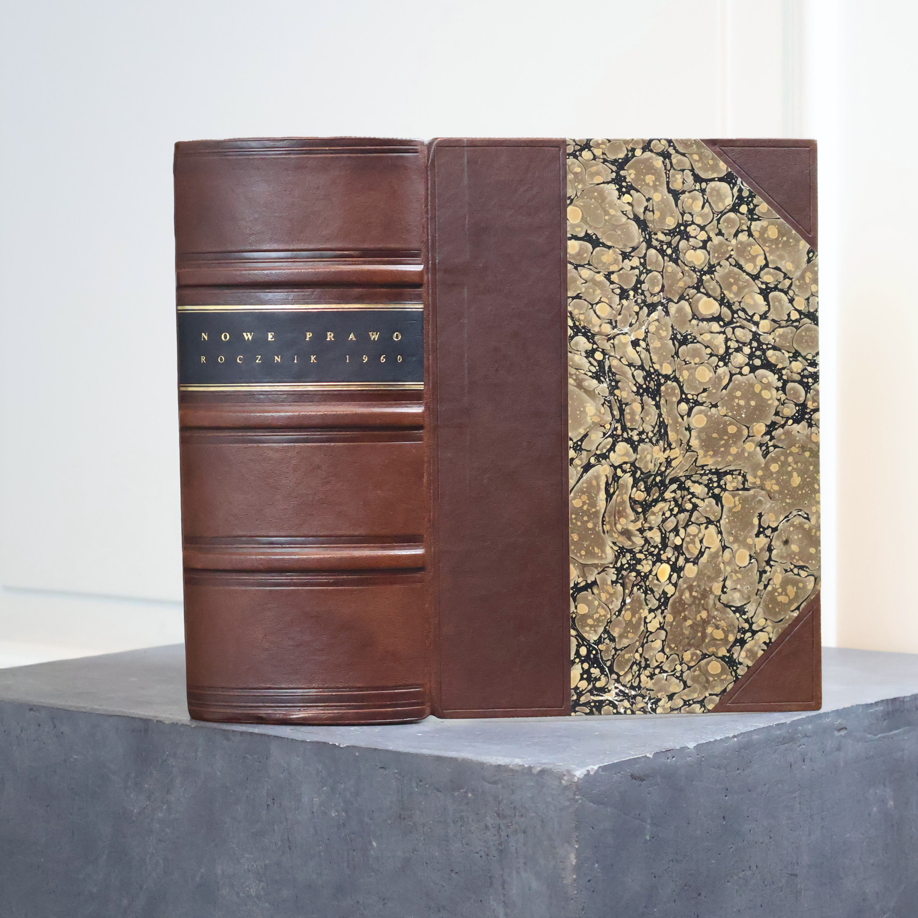 *Nowe Prawo*, 1960 edition, in a half-leather binding by Antykwariat Polski